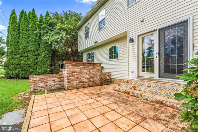 7035 ALLINGTON MANOR CIR E, Frederick, MD 21703