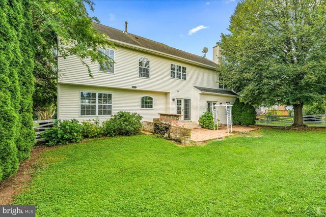 7035 ALLINGTON MANOR CIR E, Frederick, MD 21703