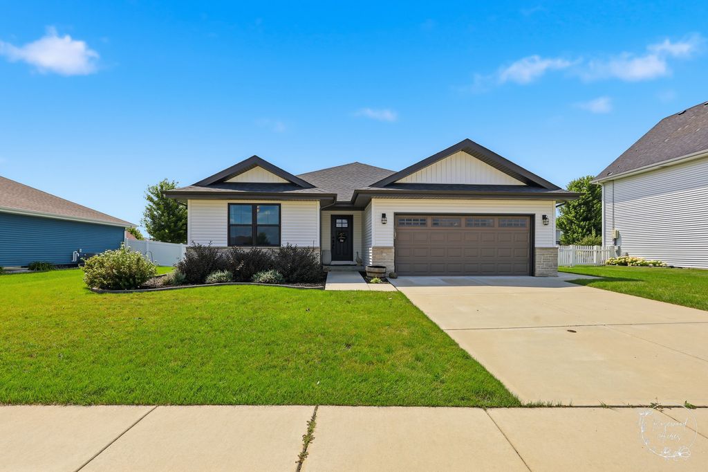 1550 Eagles Landing, Manteno, IL 60950