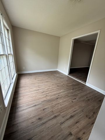 6001 Warm Springs Court, Columbus, GA 31909