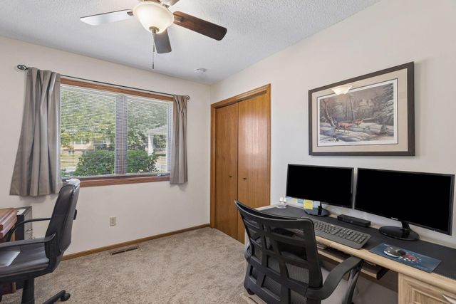 3180 Cuneen Trail, Inver Grove Heights, MN 55076