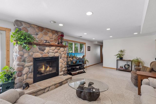 3180 Cuneen Trail, Inver Grove Heights, MN 55076