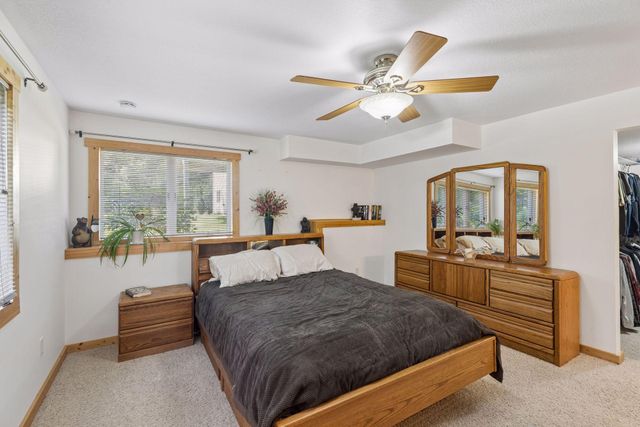 3180 Cuneen Trail, Inver Grove Heights, MN 55076