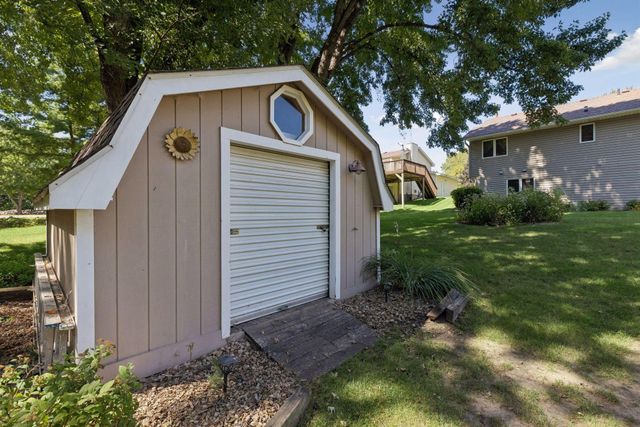 3180 Cuneen Trail, Inver Grove Heights, MN 55076