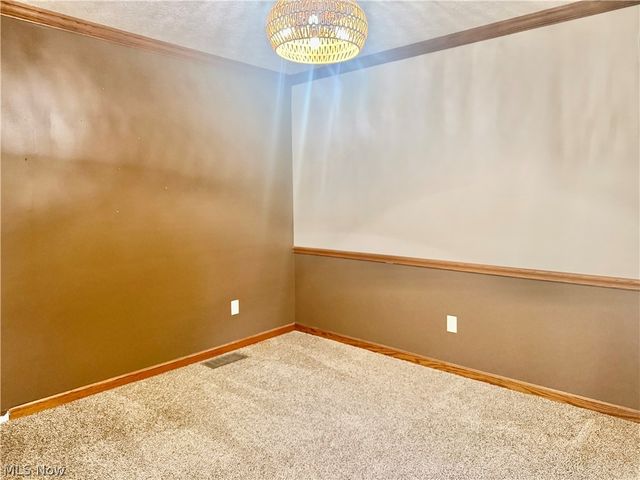 926 Fieldstone Drive, Kent, OH 44240