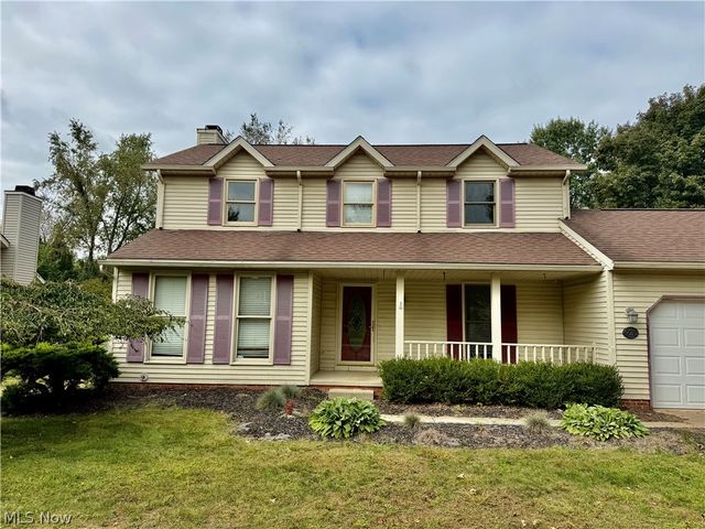 926 Fieldstone Drive, Kent, OH 44240