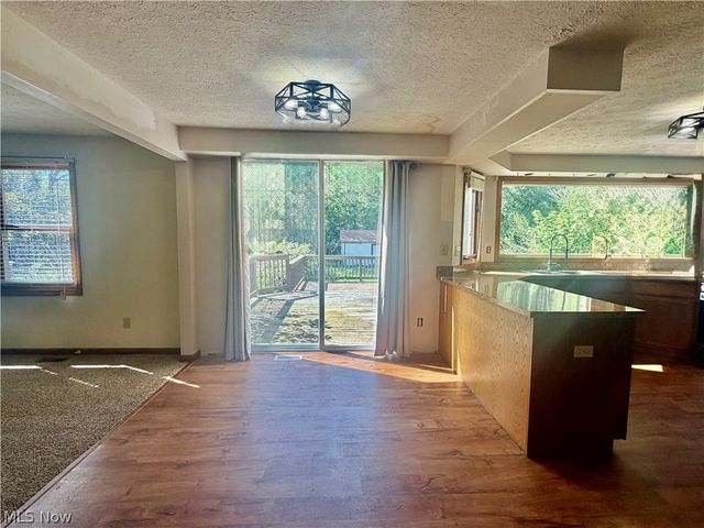 926 Fieldstone Drive, Kent, OH 44240
