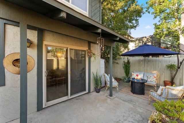5631 Lake Park Way 6, La Mesa, CA 91942