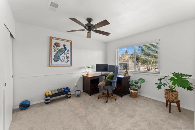 5631 Lake Park Way 6, La Mesa, CA 91942