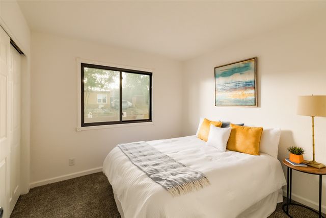 1180 Sioux, Los Alamos, NM 87544