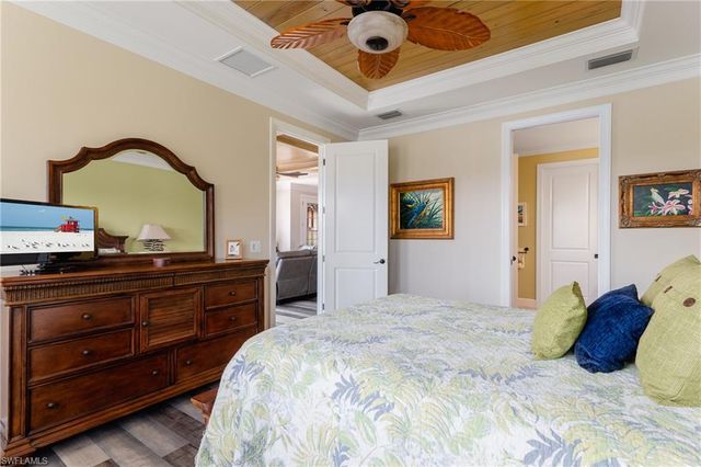 8438 Volaro WAY, Naples, FL 34114