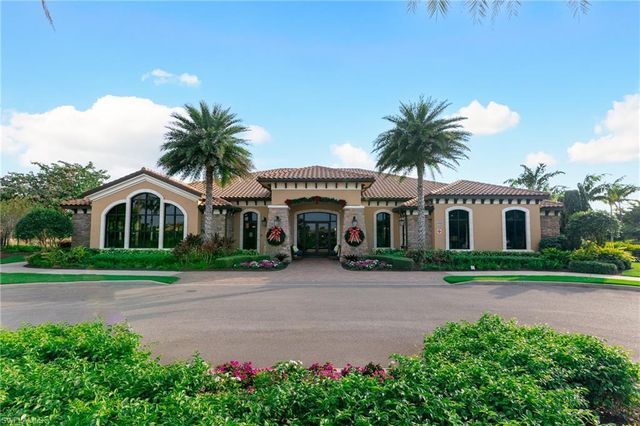 8438 Volaro WAY, Naples, FL 34114