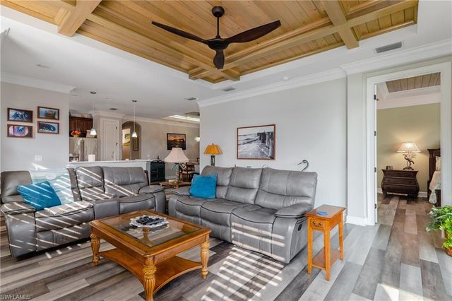 8438 Volaro WAY, Naples, FL 34114