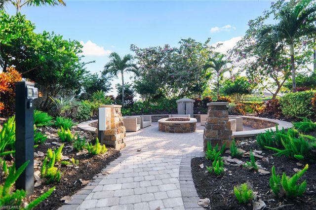 8438 Volaro WAY, Naples, FL 34114