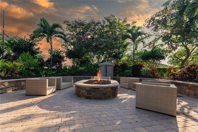 8438 Volaro WAY, Naples, FL 34114