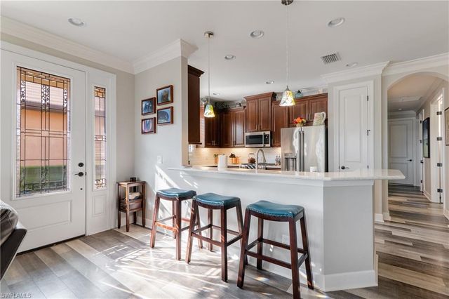 8438 Volaro WAY, Naples, FL 34114