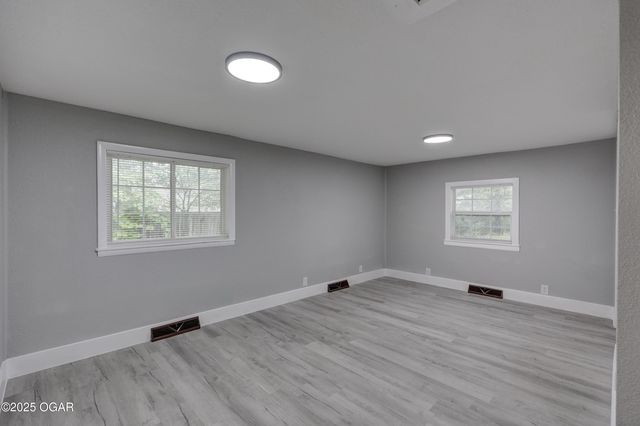 2102 E Yuma Street, Joplin, MO 64801