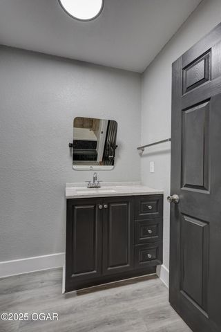 2102 E Yuma Street, Joplin, MO 64801