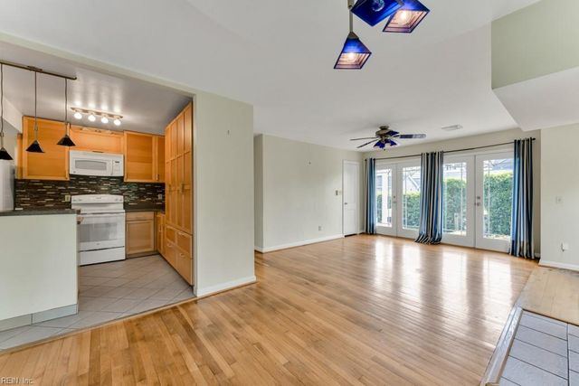 815 Delaware AVE, Virginia Beach, VA 23451