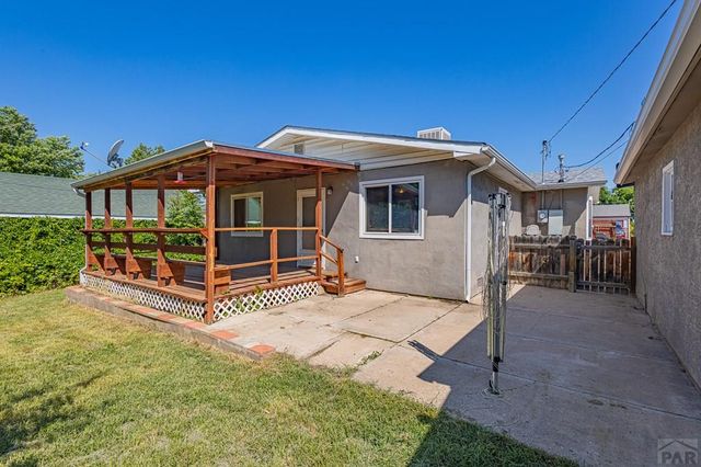 1732 Comanche Rd, Pueblo, CO 81001