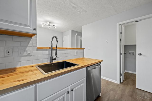 121 Elk Court, Fairfield, OH 45014