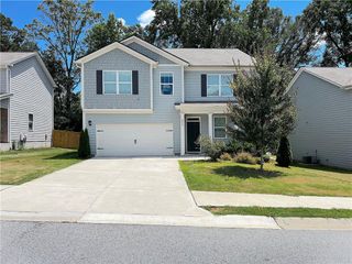 477 Starbuck Parkway, Pendergrass, GA 30567
