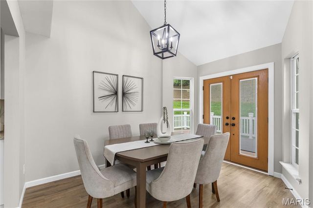 11269 Oak Hill Manor Drive, Bridgeton, MO 63044