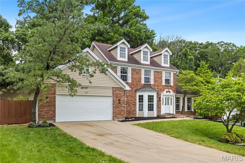 11269 Oak Hill Manor Drive, Bridgeton, MO 63044
