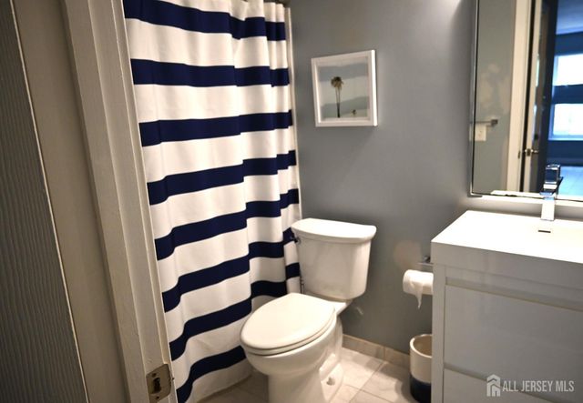 13 Jay Court, Plainsboro, NJ 08536
