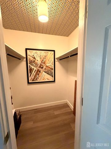 13 Jay Court, Plainsboro, NJ 08536