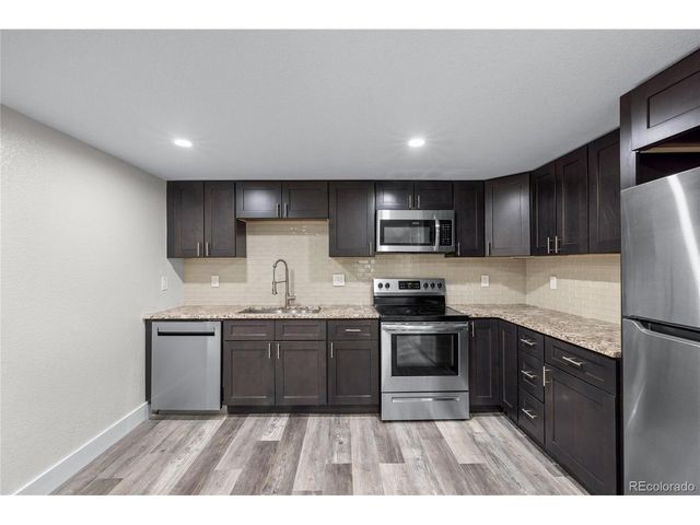 4382 Chase St, Denver, CO 80212