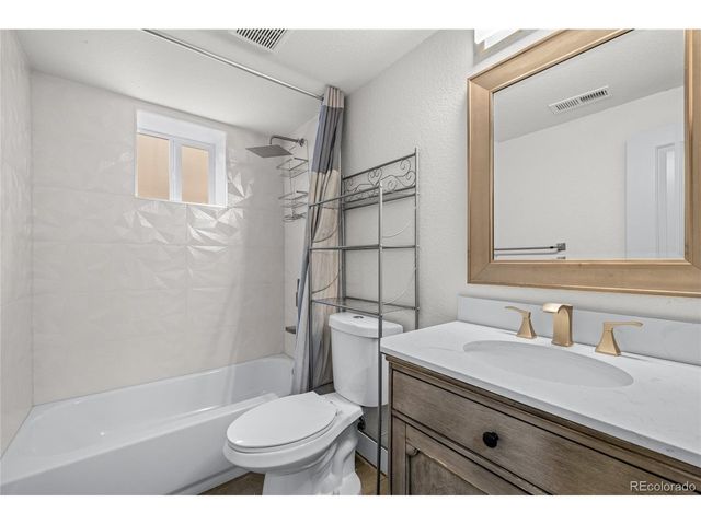 4382 Chase St, Denver, CO 80212