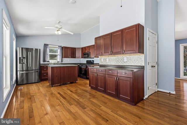 1574 COURTHOUSE RD, Stafford, VA 22554