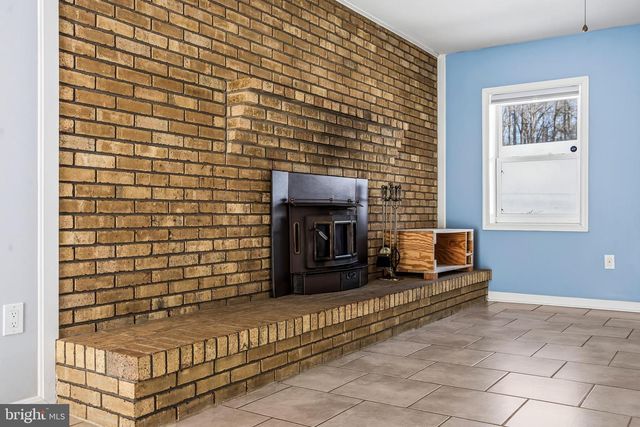 1574 COURTHOUSE RD, Stafford, VA 22554