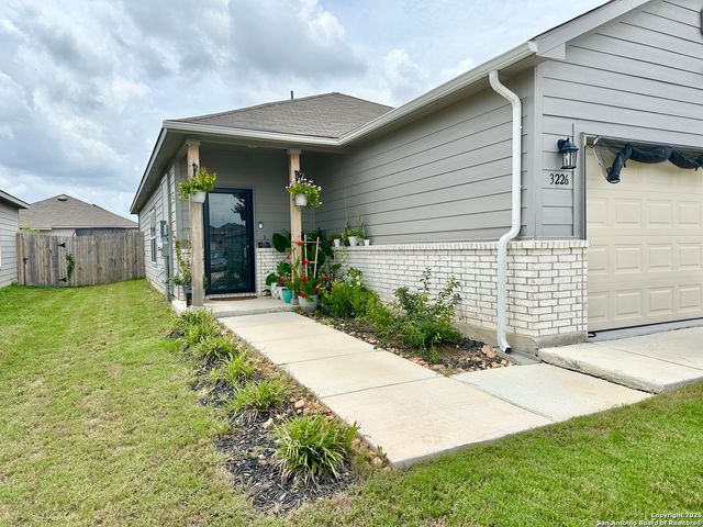 3226 Farm Oak, San Antonio, TX 78223
