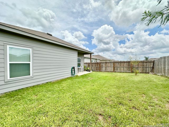 3226 Farm Oak, San Antonio, TX 78223