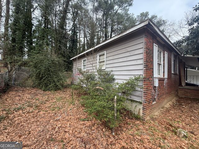 734 Alfred Road NW, Atlanta, GA 30331