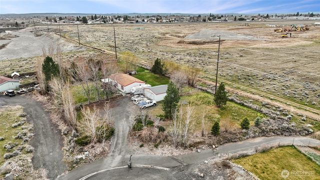 9041 Road 4.8 NE, Moses Lake, WA 98837