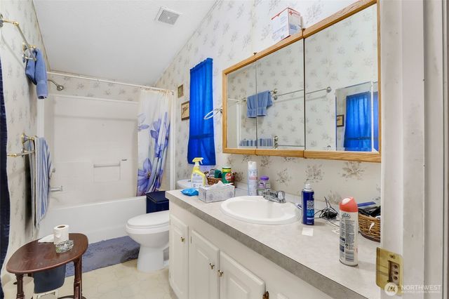 9041 Road 4.8 NE, Moses Lake, WA 98837