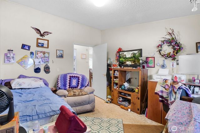 9041 Road 4.8 NE, Moses Lake, WA 98837