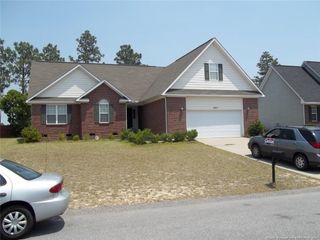 2937 Piney Mountain Drive, Hope Mills, NC 28348