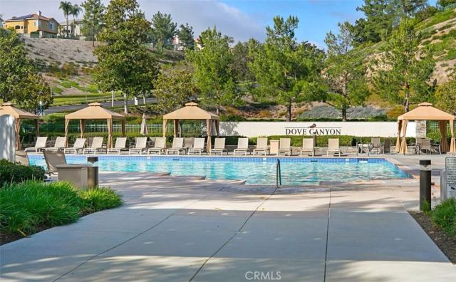 28 Lawnridge, Rancho Santa Margarita, CA 92679