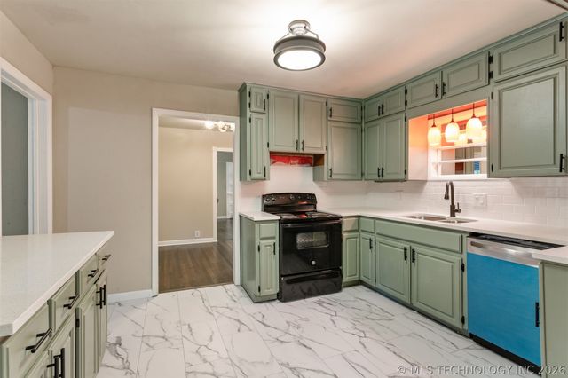 726 N Florence Avenue, Claremore, OK 74017