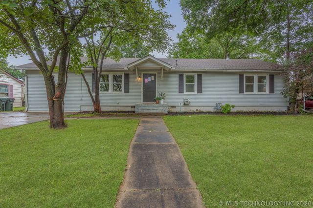 726 N Florence Avenue, Claremore, OK 74017