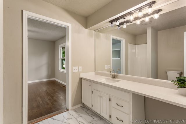 726 N Florence Avenue, Claremore, OK 74017