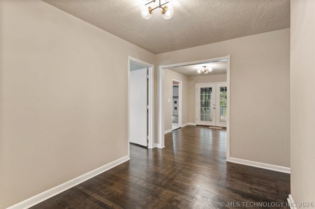 726 N Florence Avenue, Claremore, OK 74017