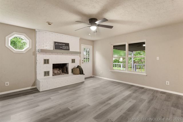 726 N Florence Avenue, Claremore, OK 74017