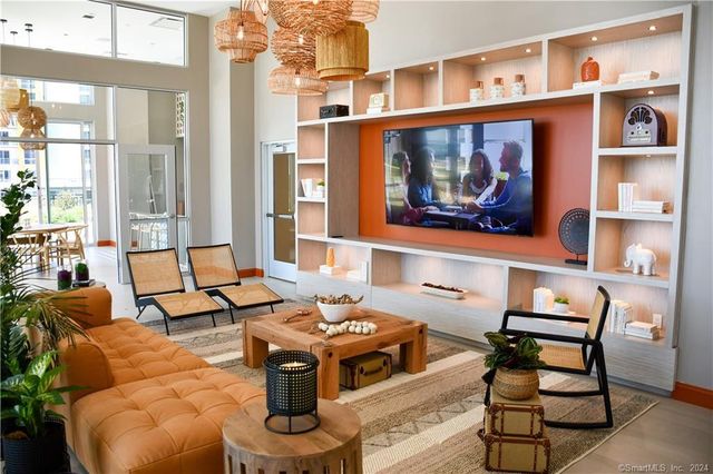 2 Harbor Point Road South 502, Stamford, CT 06902