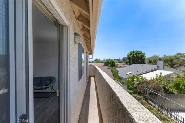10215 Variel Avenue 14, Chatsworth, CA 91311