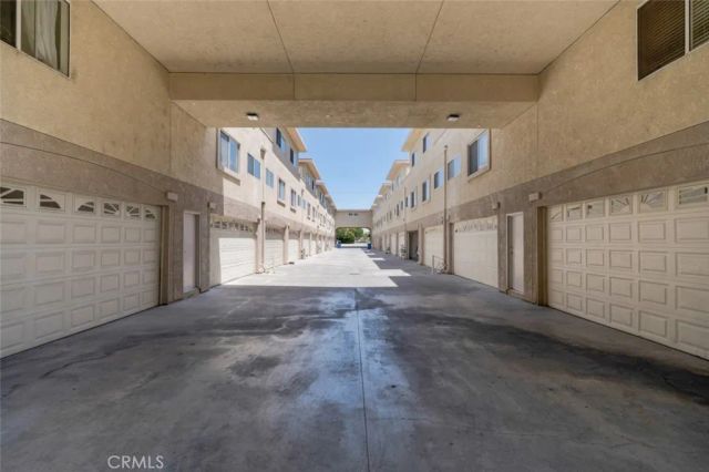 10215 Variel Avenue 14, Chatsworth, CA 91311